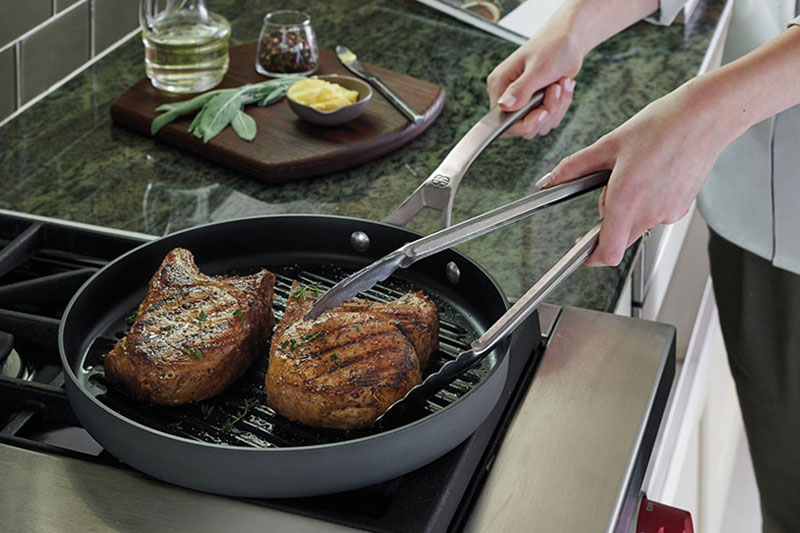 /uploads/article/1401-08/what-is-the-best-type-of-non-stick-cookware.jpg